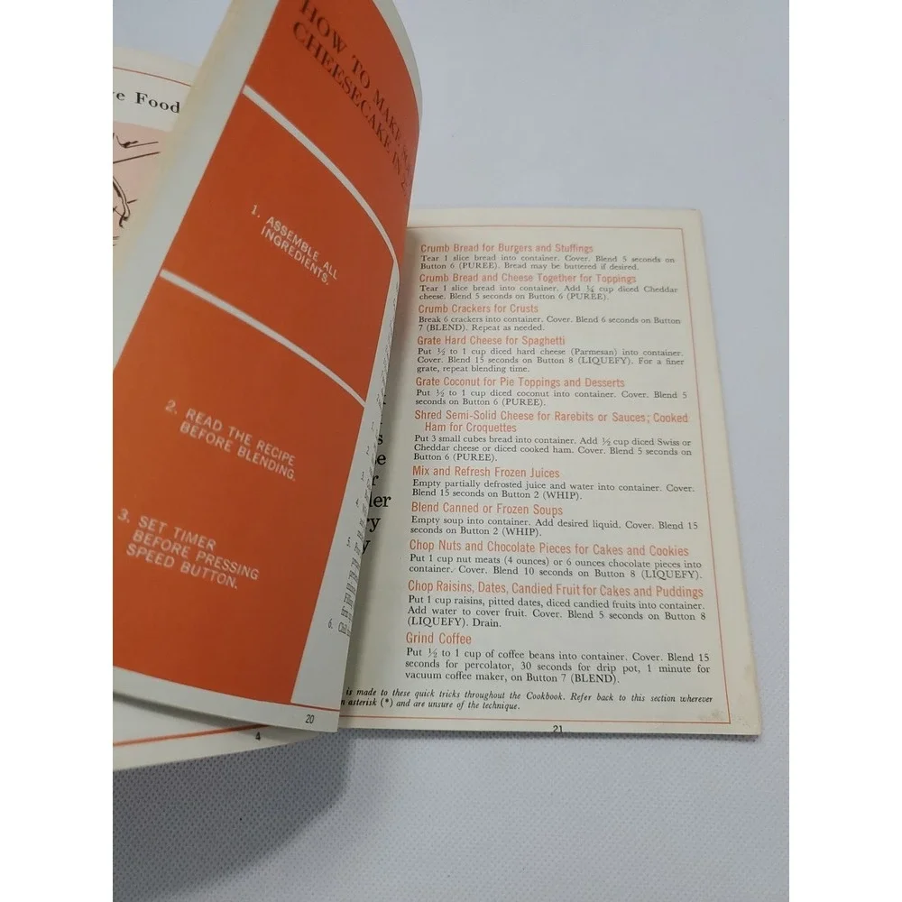 1968 Waring 8 Push Button Blender Cookbook W/ Some Instructions 60+ Page Booklet